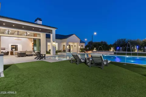 Exterior - 3182 S Penrose Ct, Gilbert, AZ 85295 photo 18 of 22