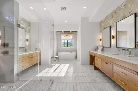 Bath - 3182 S Penrose Ct, Gilbert, AZ 85295 photo 1 of 11