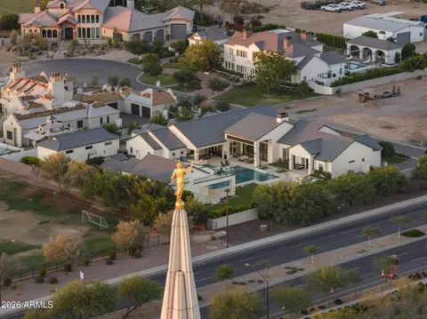 View/Area - 3182 S Penrose Ct, Gilbert, AZ 85295 photo 1 of 4