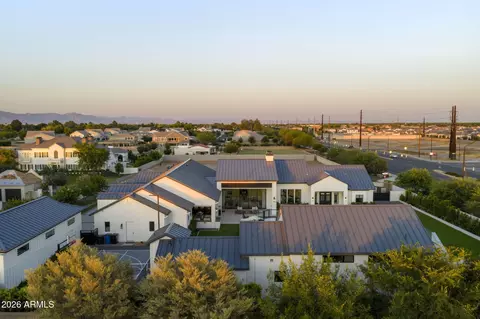 View/Area - 3182 S Penrose Ct, Gilbert, AZ 85295 photo 2 of 4