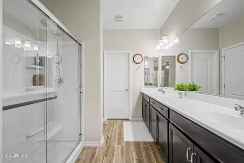 Bath - 4223 Erie St, Gilbert, AZ 85295 photo 3 of 4