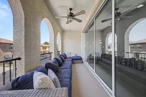 Exterior - 4223 Erie St, Gilbert, AZ 85295 photo 4 of 8