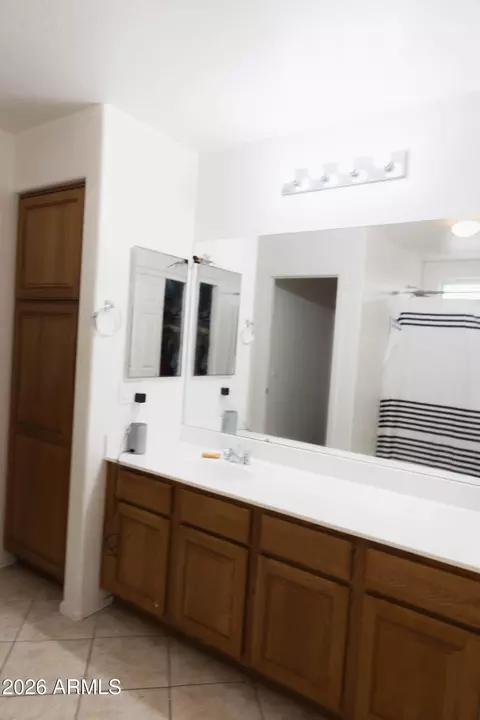 Bath - 372 S 16th St, Coolidge, AZ 85128 photo 2 of 2