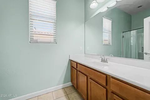 Bath - 1131 E Bajor St, Gilbert, AZ 85298 photo 5 of 5