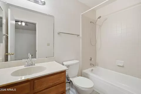 Bath - 6262 E Brown Rd #17, Mesa, AZ 85205 photo 2 of 3