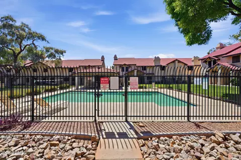 Exterior - 6262 E Brown Rd #17, Mesa, AZ 85205 photo 6 of 12