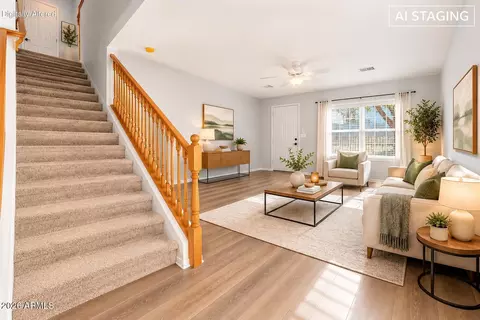 Living - 2637 E Campbell Ave, Phoenix, AZ 85016 photo 3 of 4