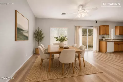 Dining - 2637 E Campbell Ave, Phoenix, AZ 85016 photo 1 of 1