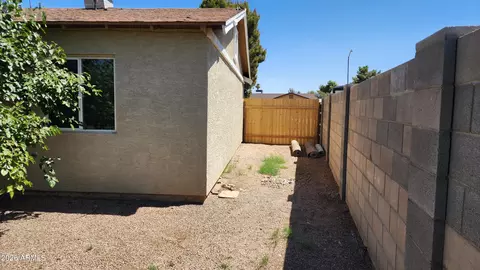 Exterior - 3524 E Winchcomb Dr, Phoenix, AZ 85032 photo 4 of 6