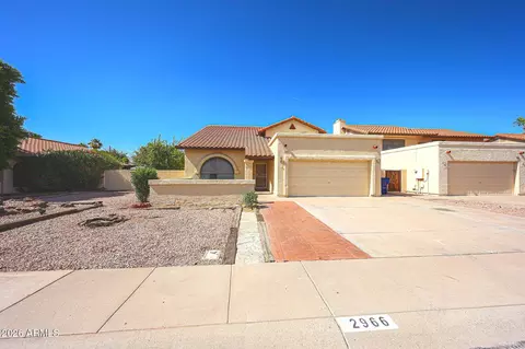 2966 W Comstock Dr, Chandler, AZ 85224