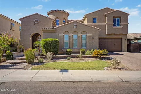 2207 E Lindrick Dr, Gilbert, AZ 85298