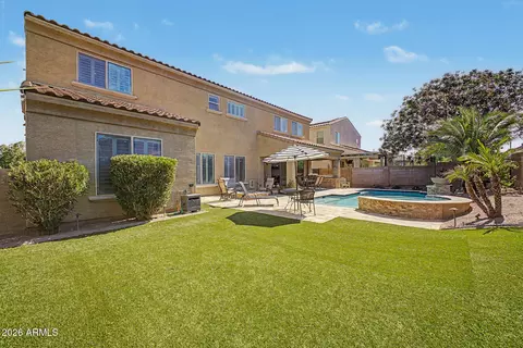 Exterior - 2207 E Lindrick Dr, Gilbert, AZ 85298 photo 9 of 12