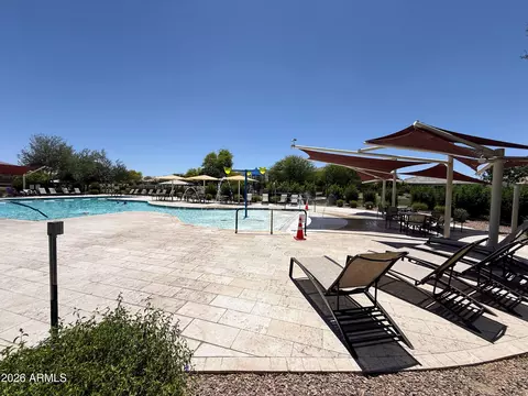 Exterior - 2207 E Lindrick Dr, Gilbert, AZ 85298 photo 11 of 12