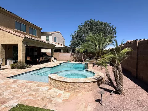 Exterior - 2207 E Lindrick Dr, Gilbert, AZ 85298 photo 7 of 12