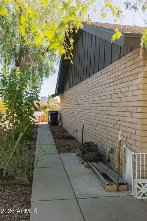 Exterior - 3650 E Quenton Dr #2, Mesa, AZ 85215 photo 7 of 14