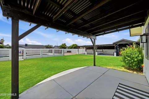 Exterior - 845 E Grandview St, Mesa, AZ 85203 photo 6 of 12