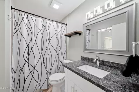 Bath - 845 E Grandview St, Mesa, AZ 85203 photo 2 of 2