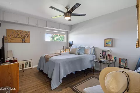 Bedroom - 940 E Rose Ln, Phoenix, AZ 85014 photo 1 of 2