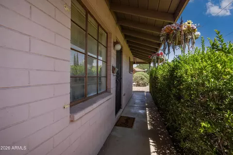 Other - 940 E Rose Ln, Phoenix, AZ 85014 photo 4 of 5