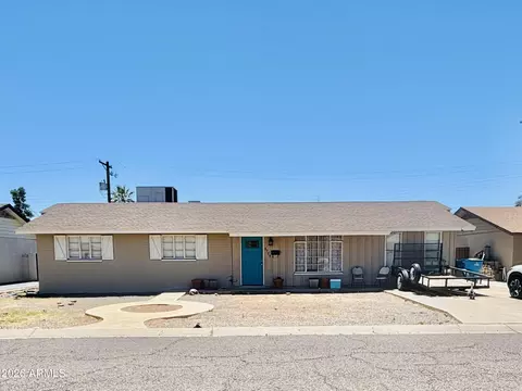 3739 W Flynn Ln, Phoenix, AZ 85019