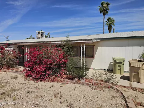 6922 W Paradise Ln, Peoria, AZ 85382
