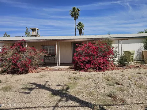 6922 W Paradise Ln, Peoria, AZ 85382