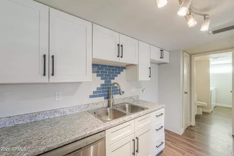 Kitchen - 3511 E Baseline Rd #1034, Phoenix, AZ 85042 photo 4 of 4