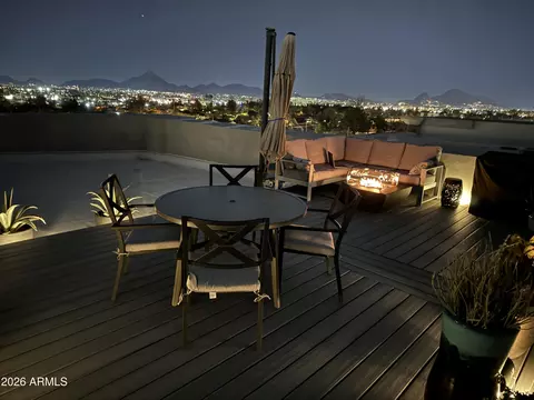 Exterior - 914 E Osborn Rd #415, Phoenix, AZ 85014 photo 13 of 13