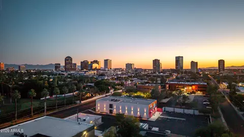 View/Area - 914 E Osborn Rd #415, Phoenix, AZ 85014 photo 3 of 7