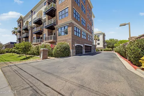 Exterior - 914 E Osborn Rd #415, Phoenix, AZ 85014 photo 8 of 13
