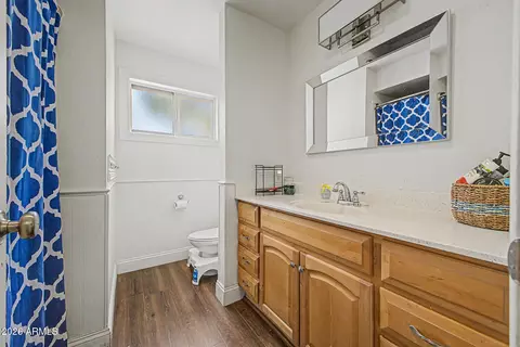 Bath - 1335 E 8th St, Mesa, AZ 85203 photo 2 of 3