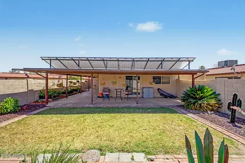 Exterior - 5212 E Tamblo Dr, Phoenix, AZ 85044 photo 5 of 5