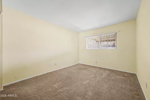 Bedroom - 5212 E Tamblo Dr, Phoenix, AZ 85044 photo 4 of 5