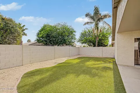 Exterior - 3109 E Siesta Ln, Phoenix, AZ 85050 photo 5 of 8