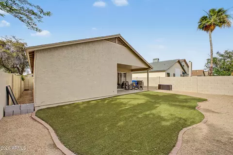 Exterior - 3109 E Siesta Ln, Phoenix, AZ 85050 photo 4 of 8