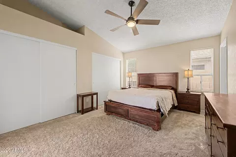 Bedroom - 3109 E Siesta Ln, Phoenix, AZ 85050 photo 1 of 2
