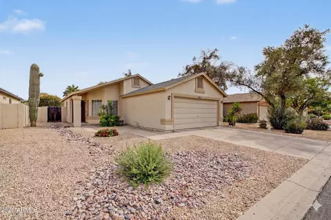 3109 E Siesta Ln, Phoenix, AZ 85050