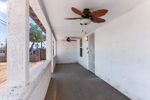 Exterior - 2133 W Colter St, Phoenix, AZ 85015 photo 2 of 7