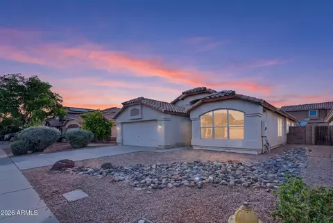 8916 W Davis Rd, Peoria, AZ 85382