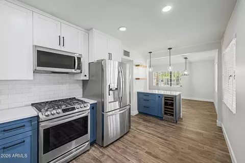 Kitchen - 1620 E Rancho Dr, Phoenix, AZ 85016 photo 3 of 3