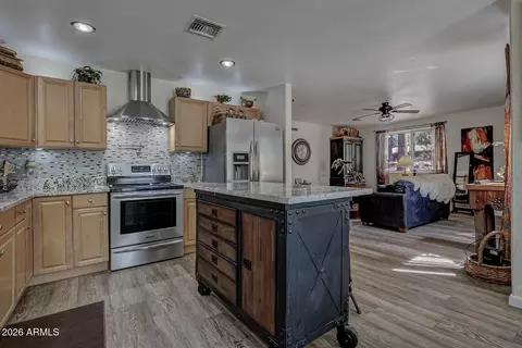 Kitchen - 3762 N Watertank Rd, Pine, AZ 85544 photo 3 of 6
