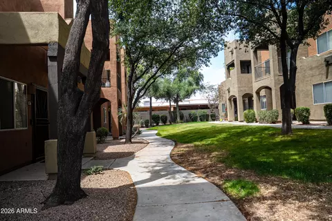 1718 W Colter St #157, Phoenix, AZ 85015