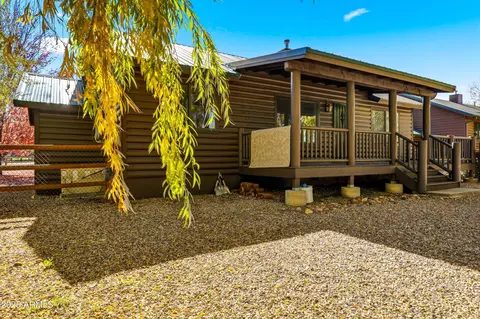 Exterior - 2348 S Buffalo Loop, Overgaard, AZ 85933 photo 9 of 11