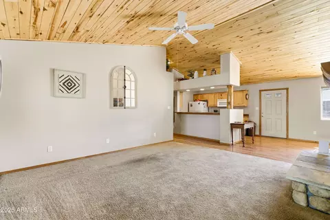 Living - 2348 S Buffalo Loop, Overgaard, AZ 85933 photo 2 of 3