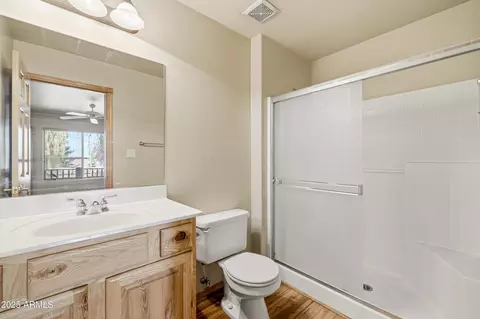 Bath - 2348 S Buffalo Loop, Overgaard, AZ 85933 photo 1 of 2