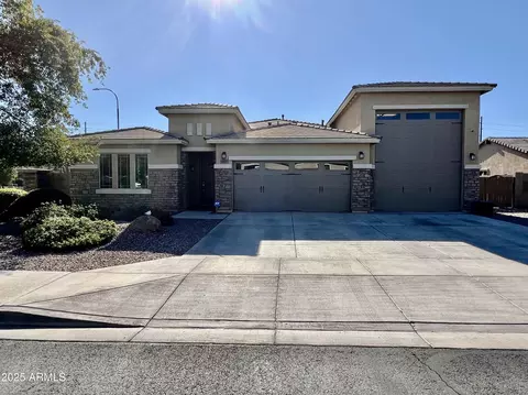 10605 W Catalina Dr, Avondale, AZ 85392