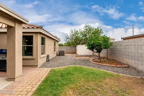Exterior - 3587 E Trigger Way, Gilbert, AZ 85297 photo 6 of 9