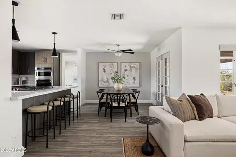 Dining - 4138 N 18th Ave, Phoenix, AZ 85015 photo 2 of 2
