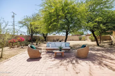 Exterior - 4138 N 18th Ave, Phoenix, AZ 85015 photo 3 of 6
