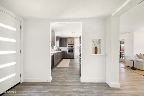 Entry Way - 4138 N 18th Ave, Phoenix, AZ 85015 photo 1 of 1